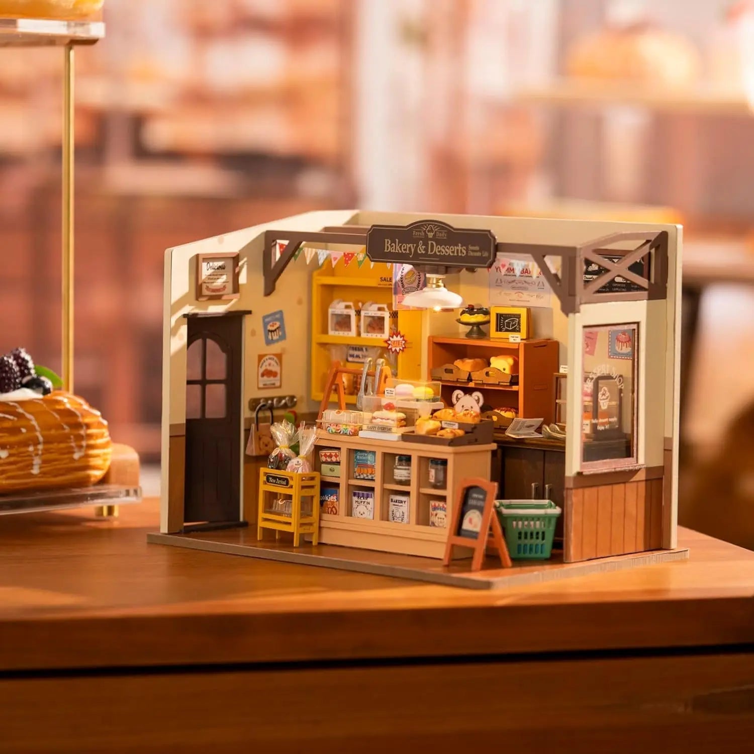 Becka's Baking House – DIY miniature house kit, HiNooki (image 1)