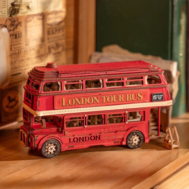 London Tour Bus – 3D wooden puzzle kit, HiNooki (image 2)