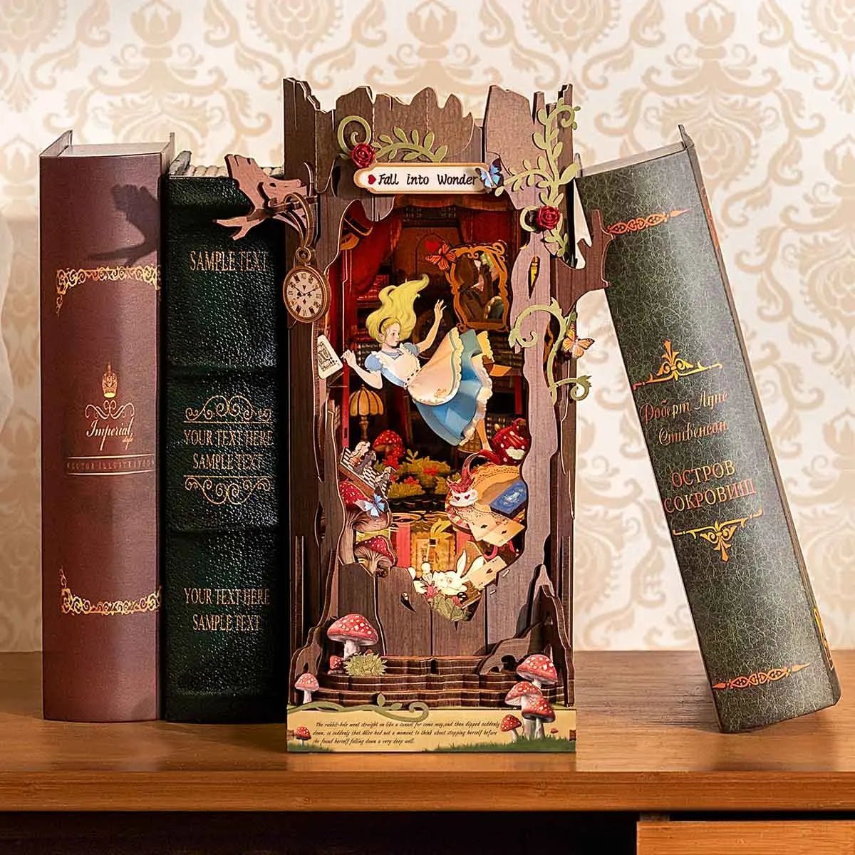 Alice Fall into Wonder – DIY book nook kit, HiNooki (image 4)
