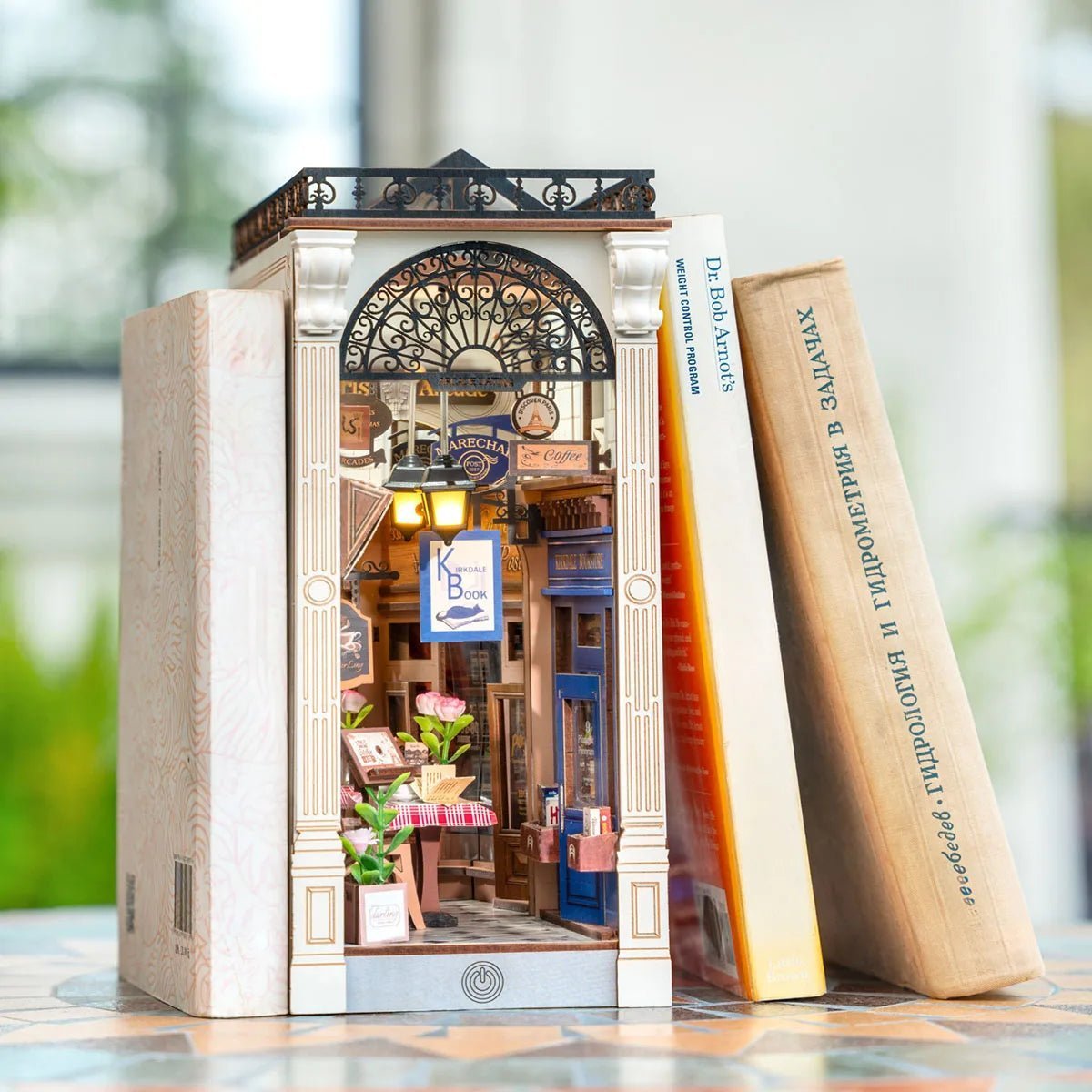 Arcade Dating – DIY book nook kit, HiNooki (image 6)
