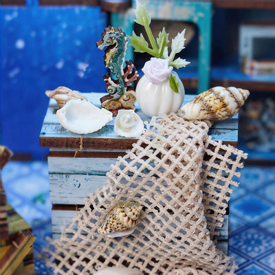 Beach Corner – DIY book nook kit, HiNooki (image 3)