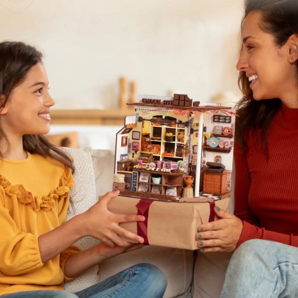 HiNooki - Henry's ChocolateDIY Miniature House