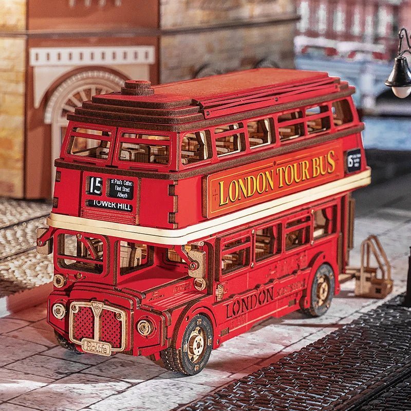 London Tour Bus – 3D wooden puzzle kit, HiNooki (image 1)