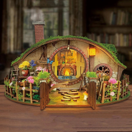 Magic Ring House