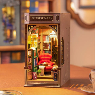 Retro Bookstore – DIY book nook kit, HiNooki (image 2)