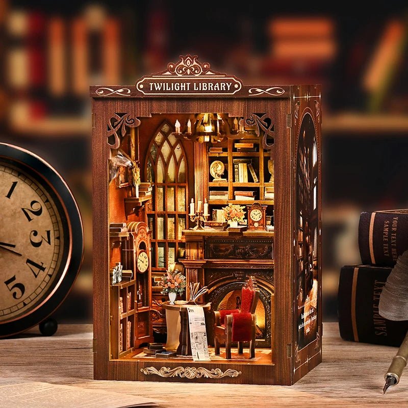 HiNooki - Twilight LibraryBook Nook